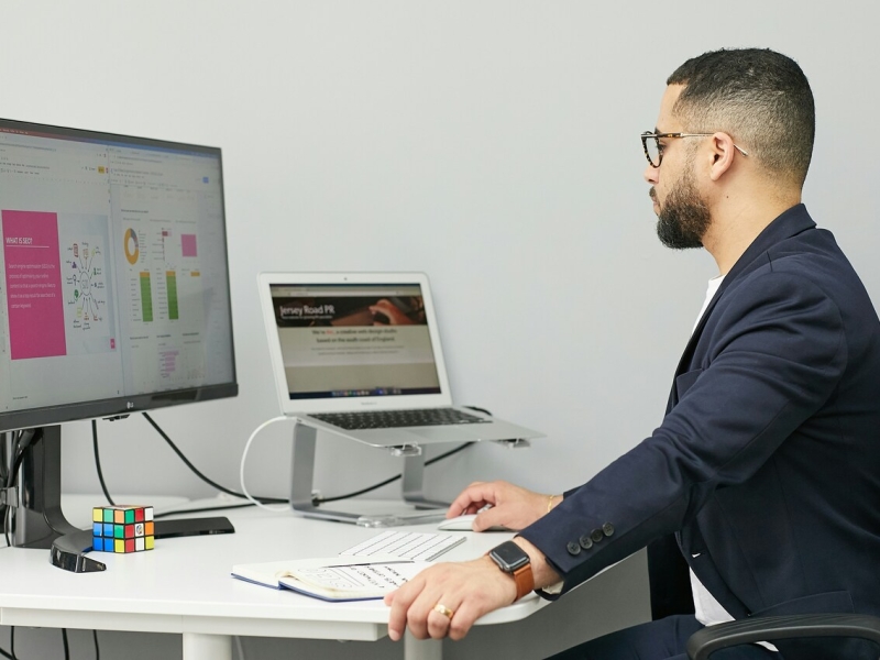 El fin de los cuellos de botella: Integración de un EMS para flujos de trabajo inteligentes El fin de los cuellos de botella: Integración de un EMS para flujos de trabajo inteligentes