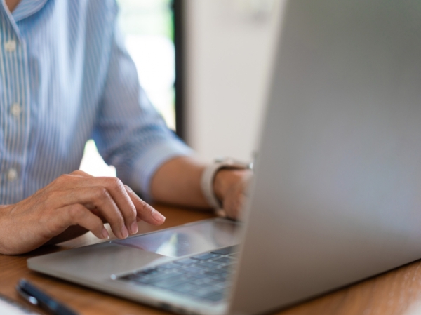 Editar de forma segura un documento PDF online Editar de forma segura un documento PDF online