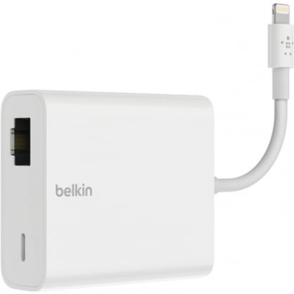 Belkin Adaptador Ethernet + Carga con Conector Lightning Blanco